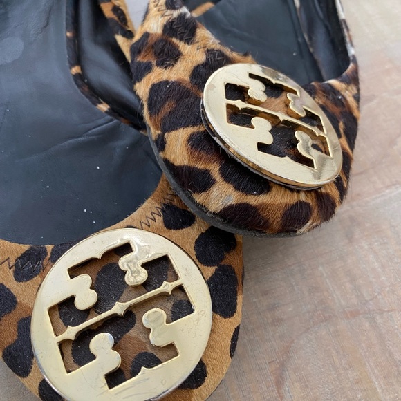 Tory Burch calf hair Animal Print leopard ballet flats gold accent - Picture 3 of 11